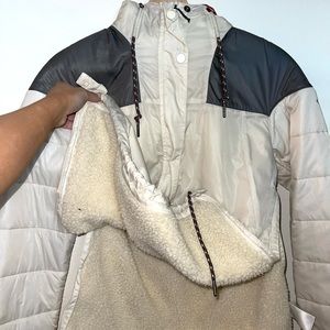 Columbia Jacket, Fleece Lined size Zippers